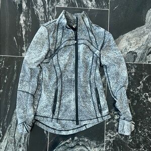 Lululemon Define Women's Gray Jacket